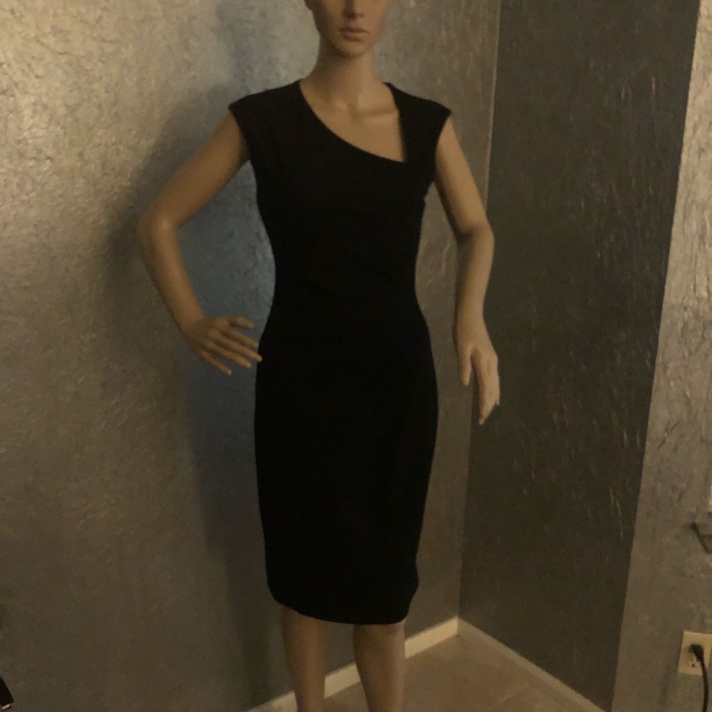 Cache Elegant Lbd With Asymmetrical Neckline, 4 - image 2